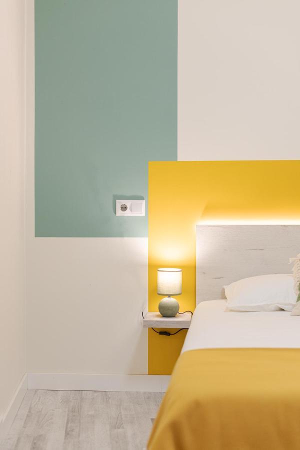 Roommy Леон Екстериор снимка